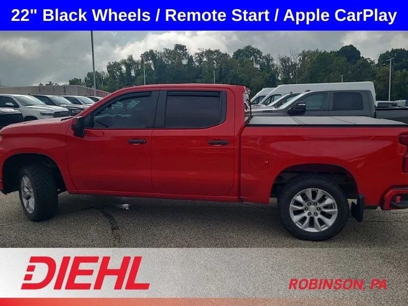 Used 2019 Red Chevrolet Custom image 9