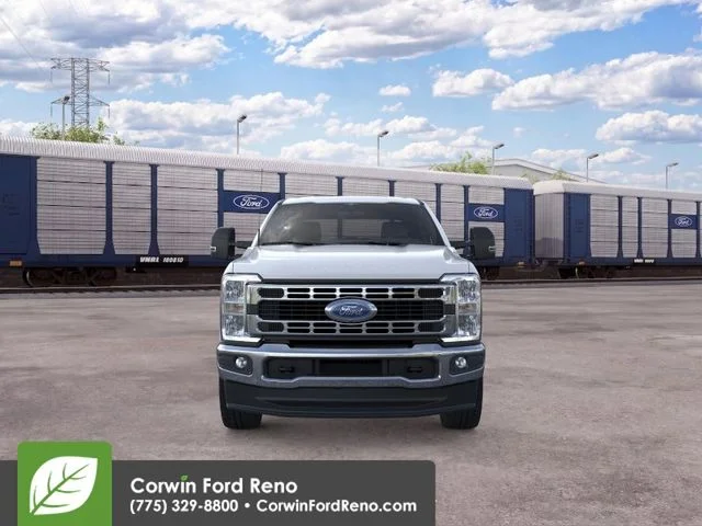 New 2026 Oxford White Ford XLT image 6