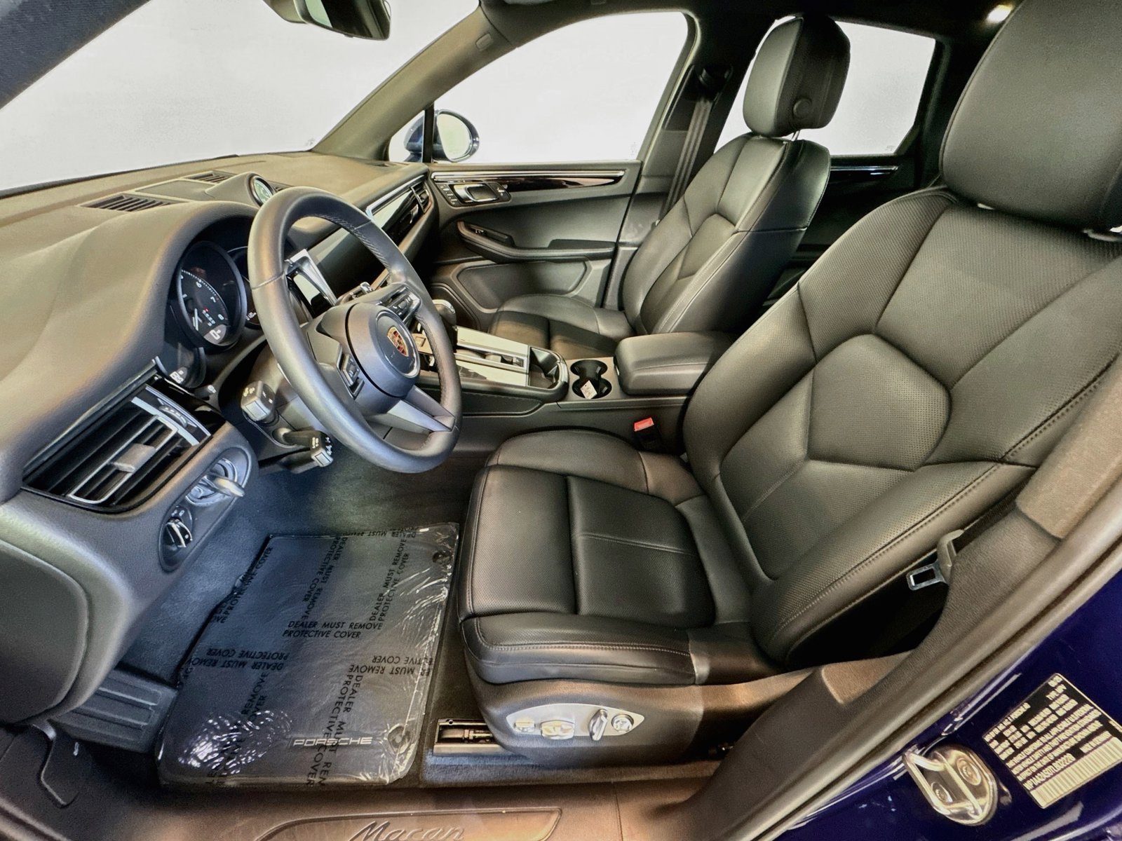 Used 2026 Gentian Blue Metallic Porsche  image 5