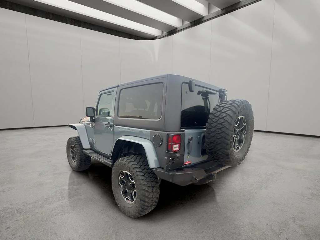 Used 2013  Jeep Rubicon 10th Anniversary image 6
