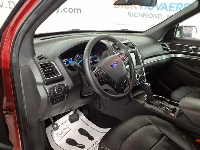 Used 2019 Red Ford Sport image 14
