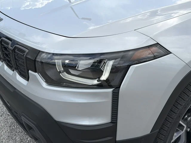 New 2026 Silver Zynith Clear-Coat Exterior Paint Jeep Overland image 8