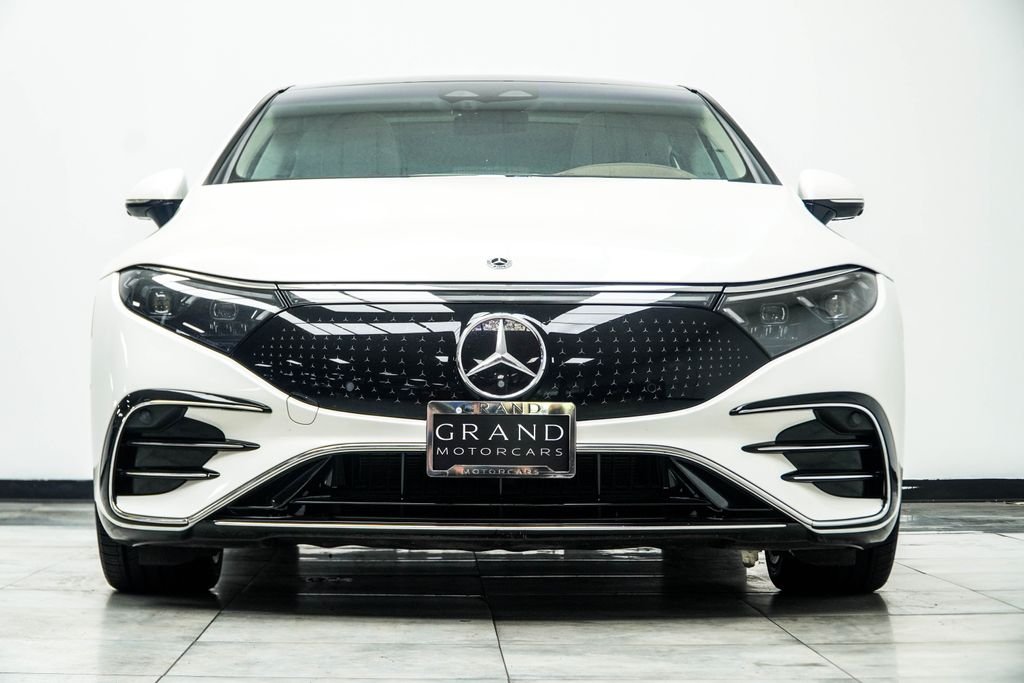 Used 2023 White Mercedes-Benz 580 image 10