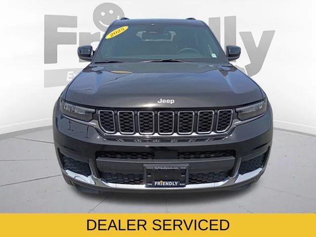 Used 2025 Black Jeep Laredo image 2