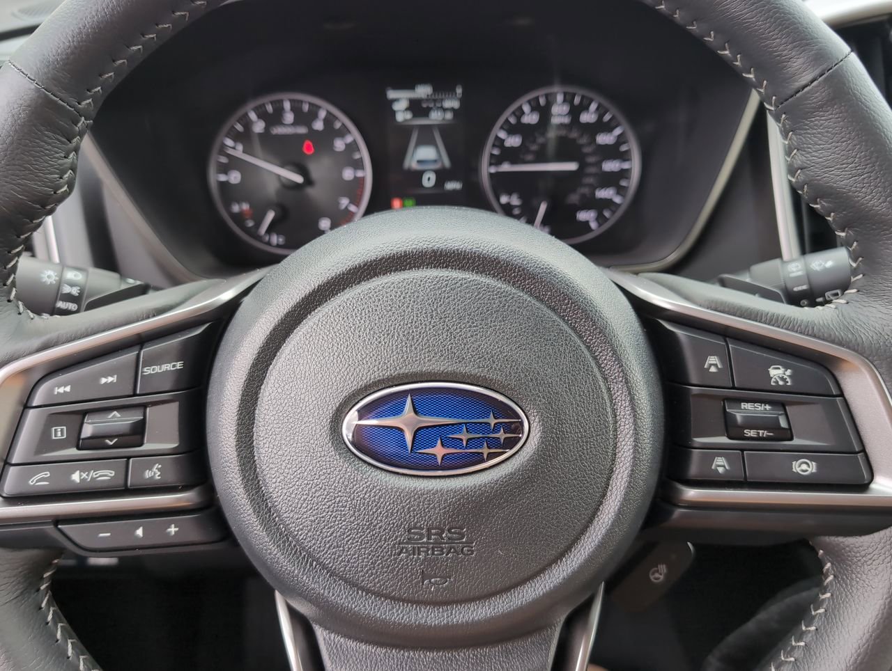 New 2026 AUTUMN GREEN METALLIC Subaru Limited 7-Passenger image 17