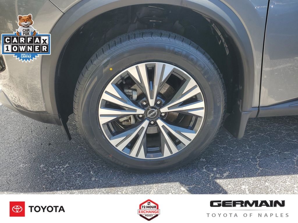 Used 2023 Gray Nissan SV image 14