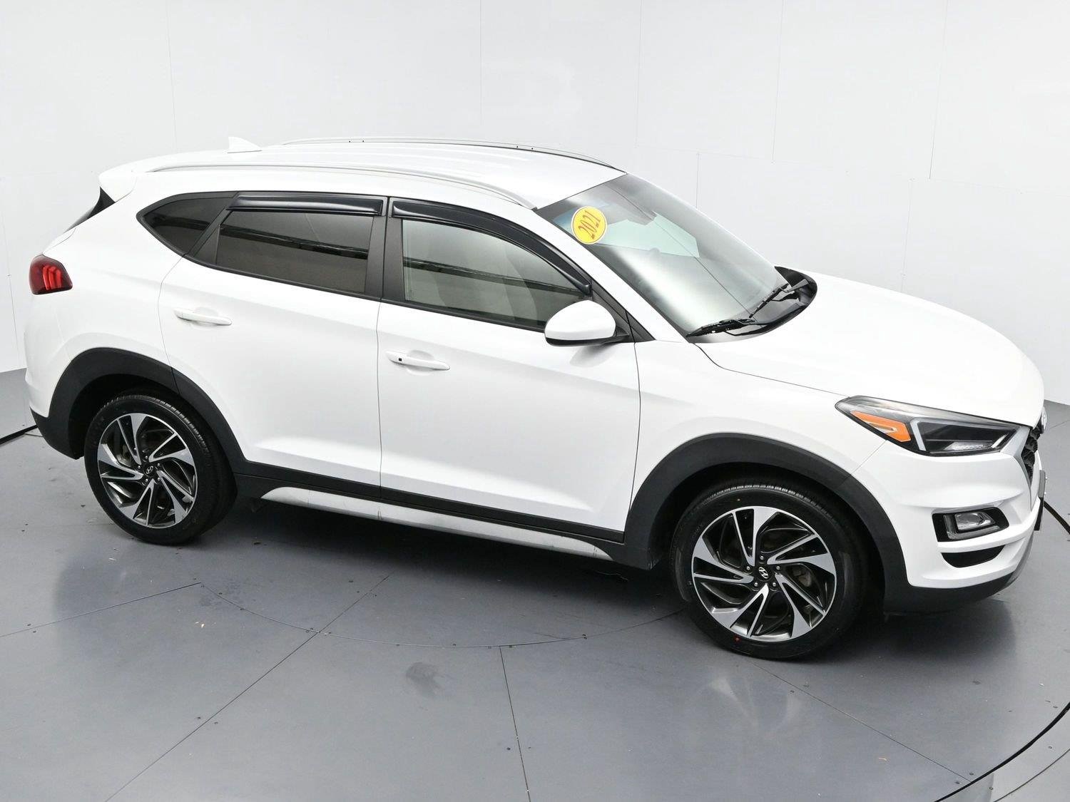 Used 2021 White Cream Hyundai Sport image 39