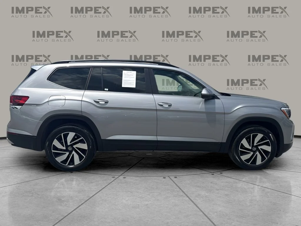 Used 2026 Silver Volkswagen 2.0T SE w/Technology image 6