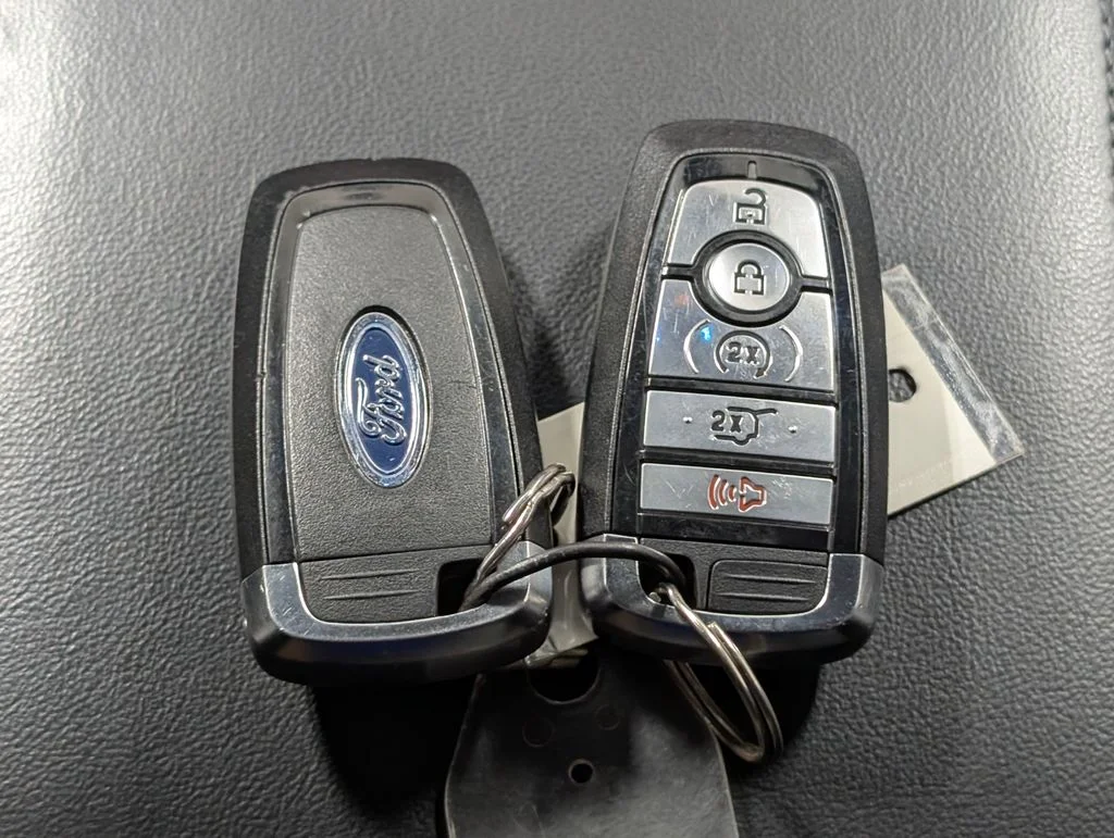 Certified Used 2023 Agate Black Metallic Ford XLT image 24