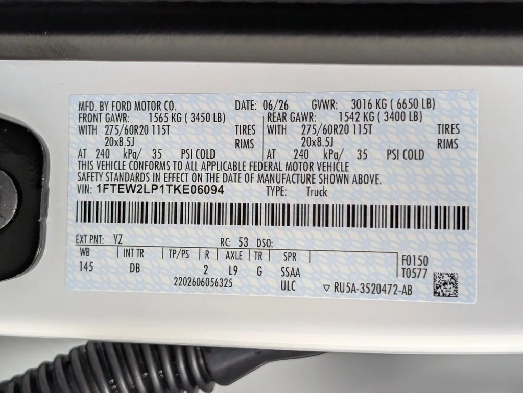 New 2026 Oxford White Ford STX® image 23