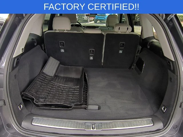 Used 2022 Gray Jeep Summit 4xe image 35