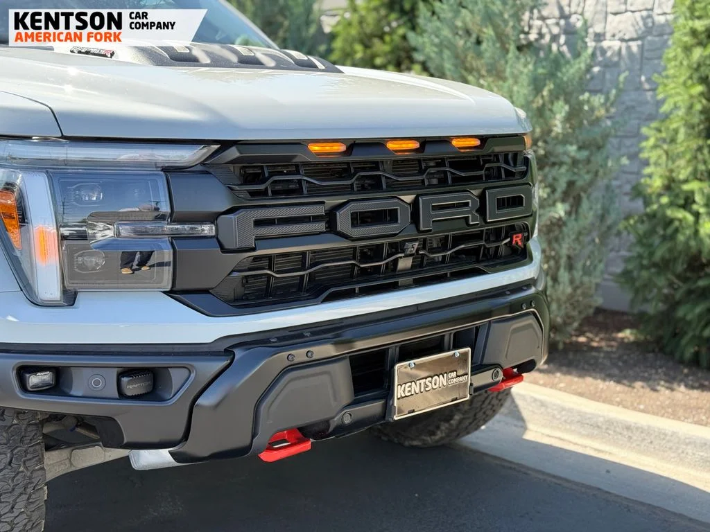 Used 2024 Gray Ford Raptor R image 12