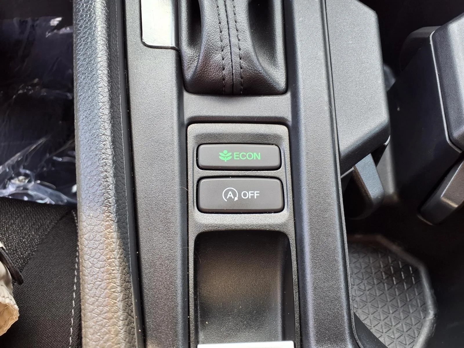 2025 Honda Accord SE - Photo 13