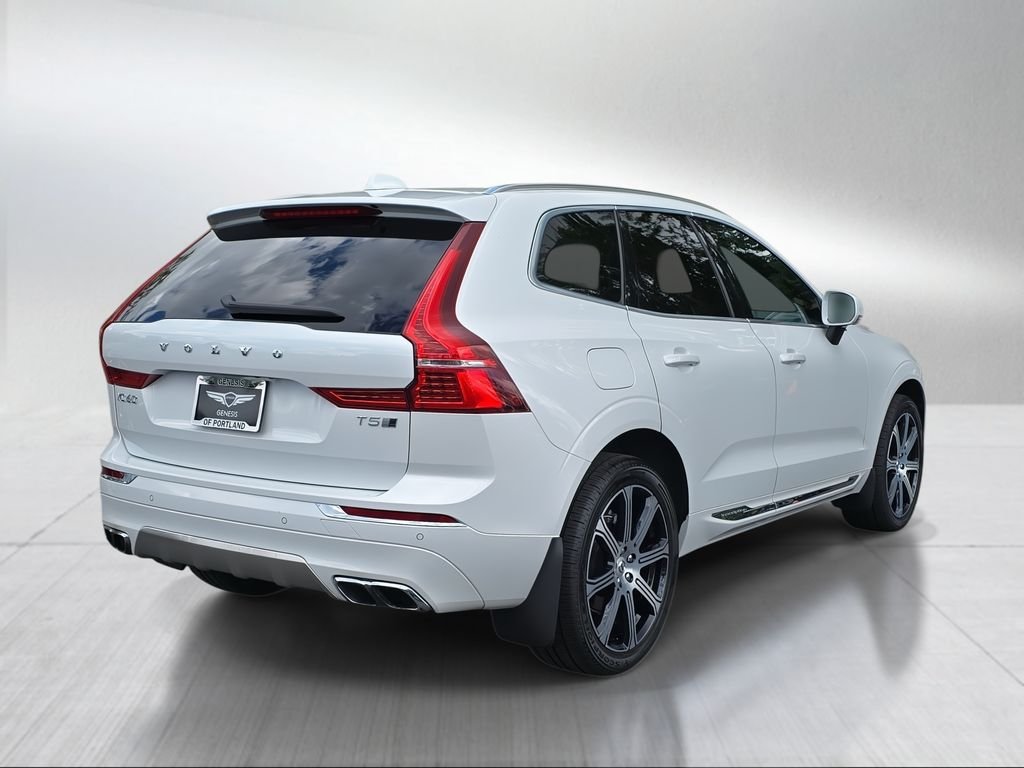 Used 2020 White Volvo T5 Inscription image 3