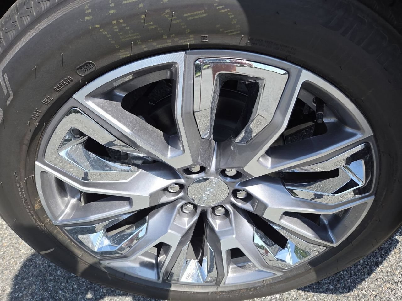 New 2026 Glacier White Tricoat GMC Denali image 15