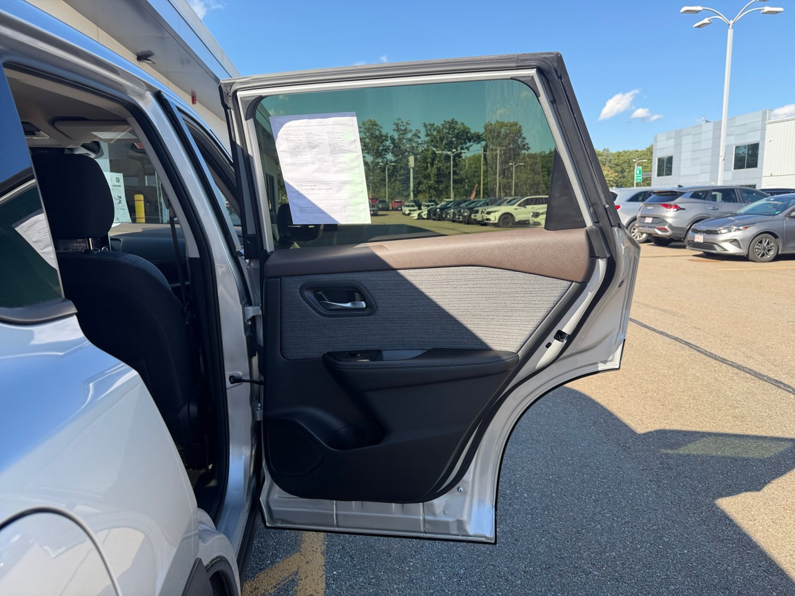 Used 2023 Brilliant Silver Metallic Nissan SV image 34