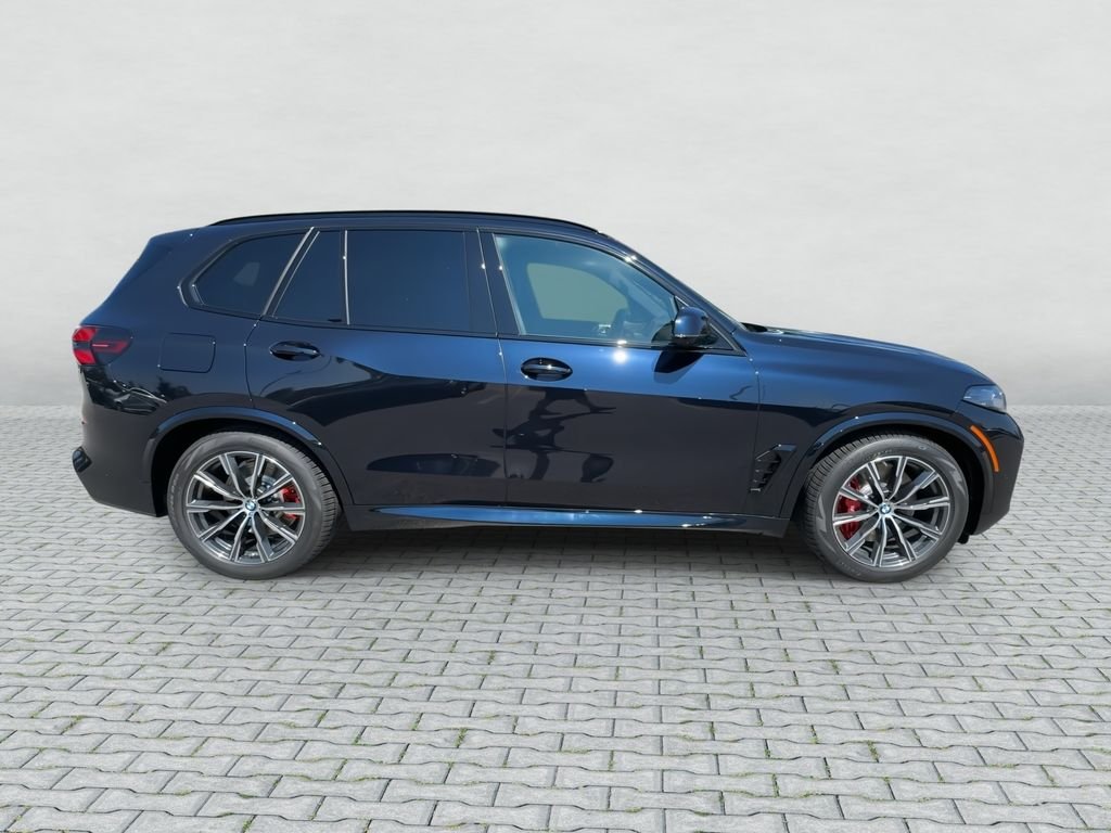 New 2026 Carbon Black Metallic BMW xDrive50e image 9