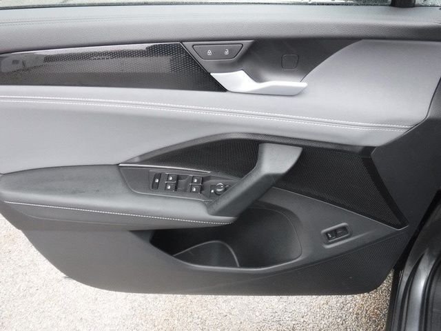 Certified Used 2025 Gray Volkswagen 2.0T SE image 11