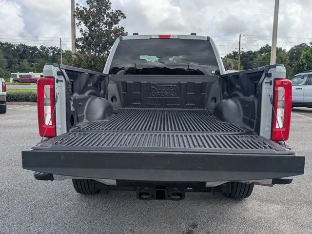 Certified Used 2025 Avalanche Ford XLT image 13