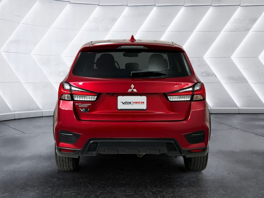 Used 2022 Red Mitsubishi 2.0 ES image 5