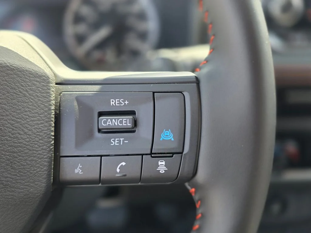 Used 2025 Gray Nissan Rock Creek image 27