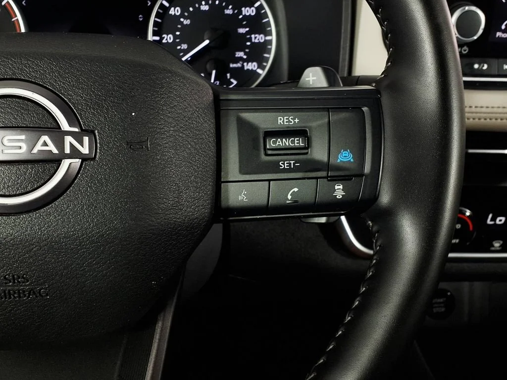 Used 2025 Super Black Nissan SV image 20