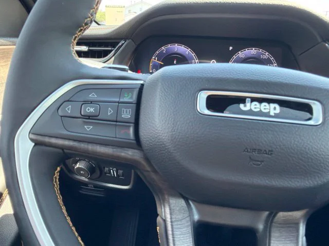 New 2026 Black Jeep  image 22