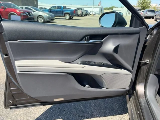 Used 2019 Black Toyota LE image 9