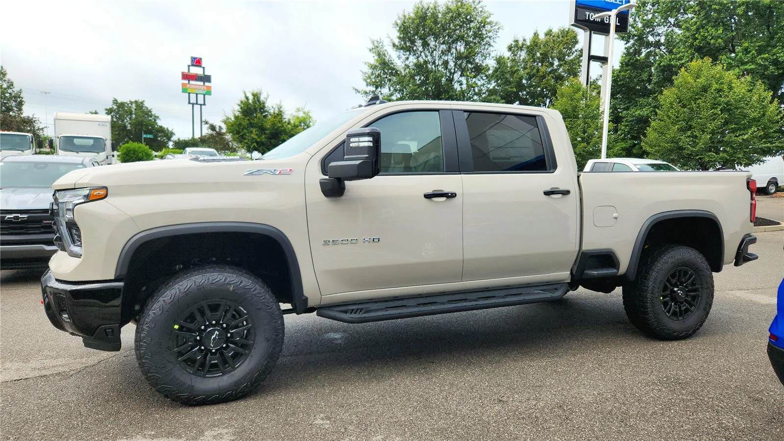 2026 Chevrolet Silverado 2500 HD ZR2 - Photo 29