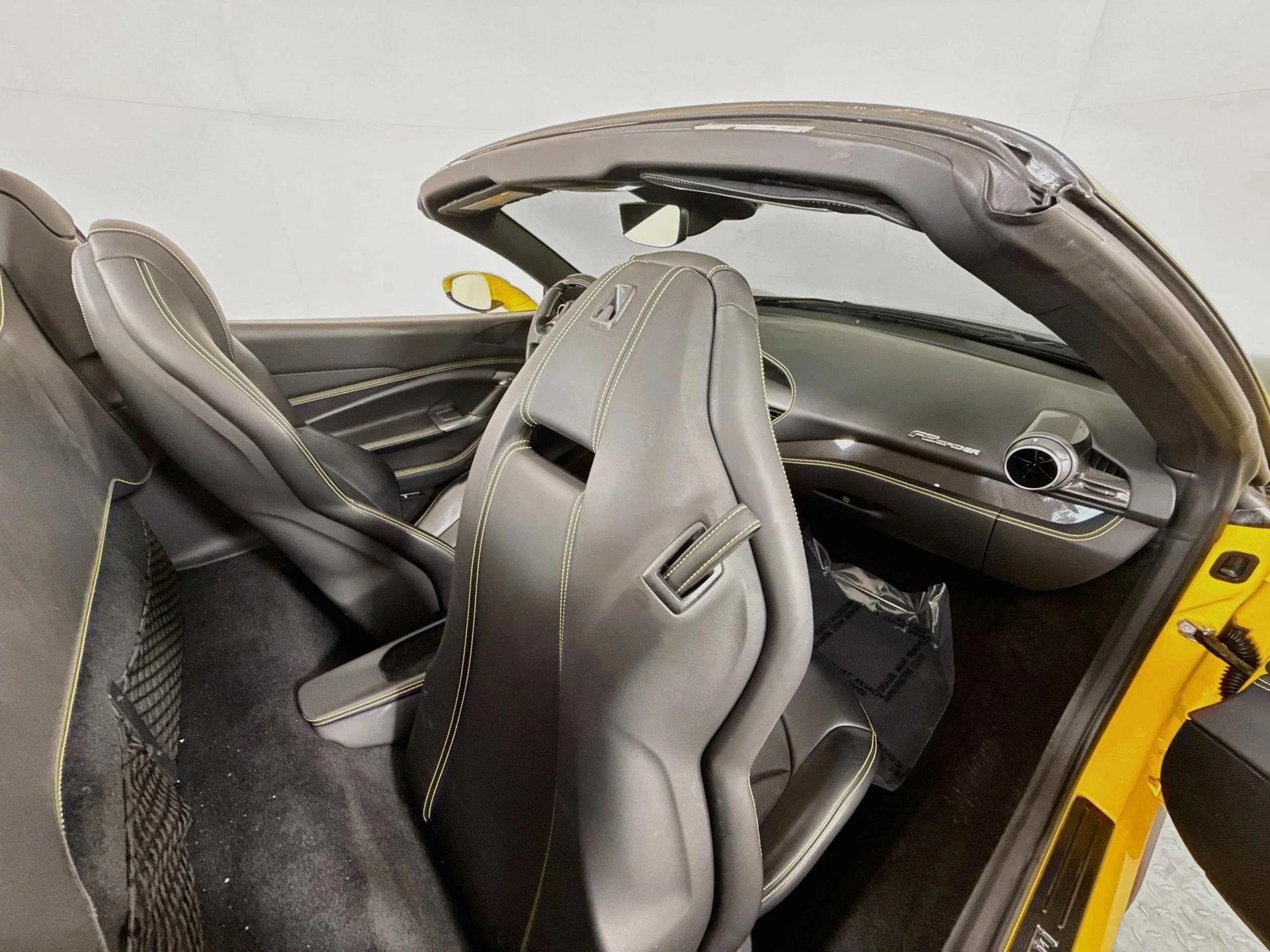 Certified Used 2022 Giallo Modena Ferrari Base image 22