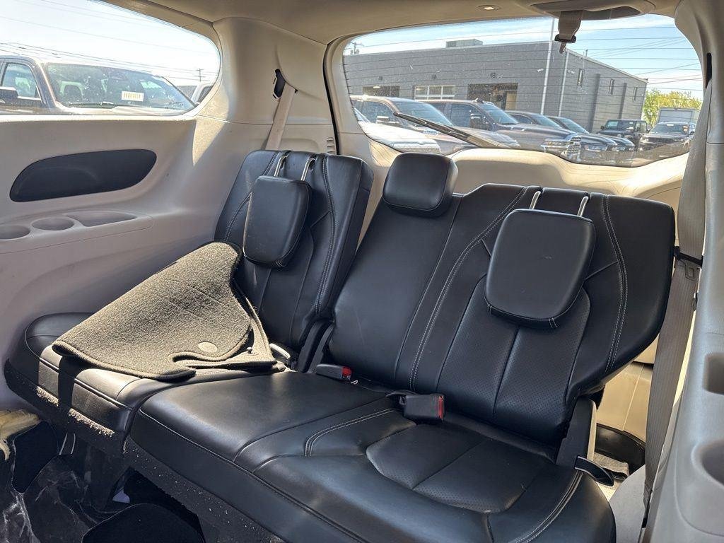 Used 2023 Bright White Clearcoat Chrysler Touring L image 5