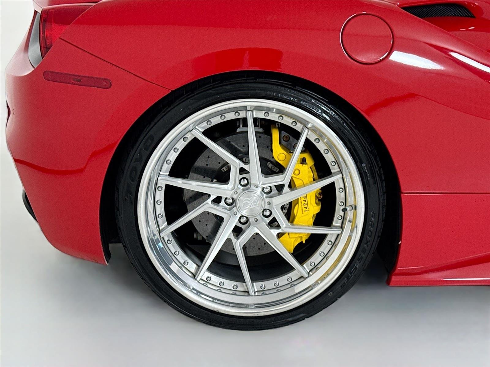 Used 2017 Rossa Corsa Ferrari  image 31