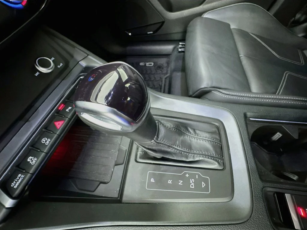 Used 2024  Audi Premium Plus image 20