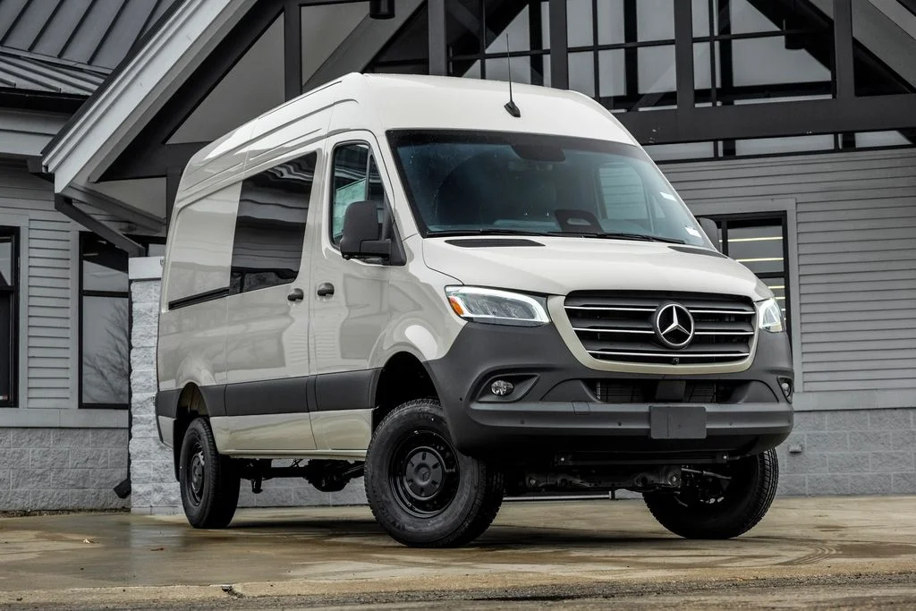 2026 Mercedes-Benz Sprinter 2500 144 WB HO AWD's photo