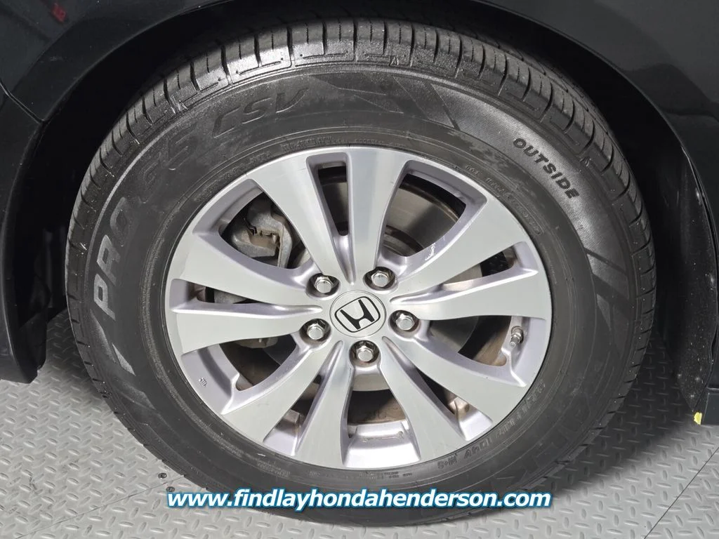 Used 2016 Crystal Black Pearl Honda SE image 9
