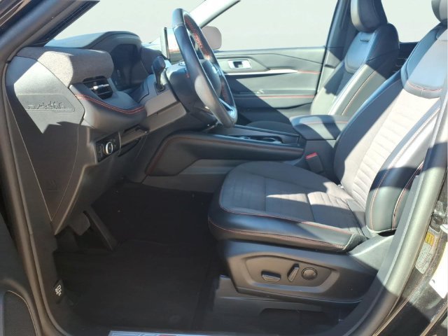 Used 2025  Ford ST-Line image 19