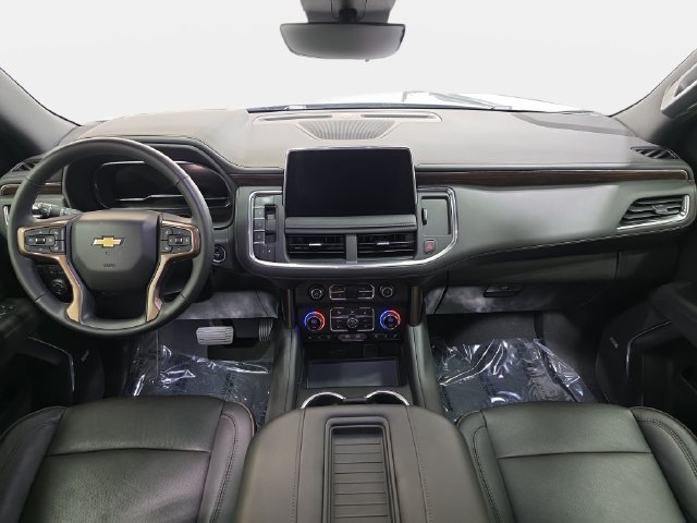 Used 2023 Gray Chevrolet High Country image 10