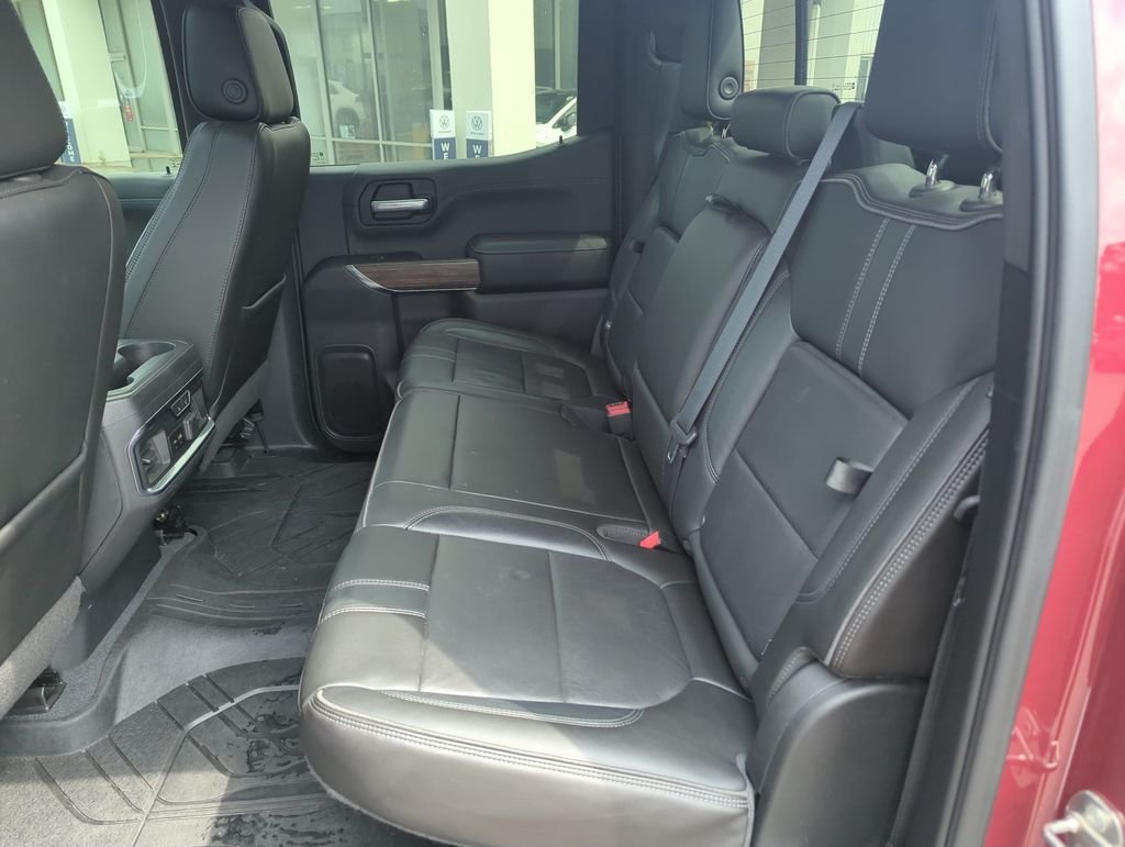 Used 2019 Red Chevrolet High Country image 31