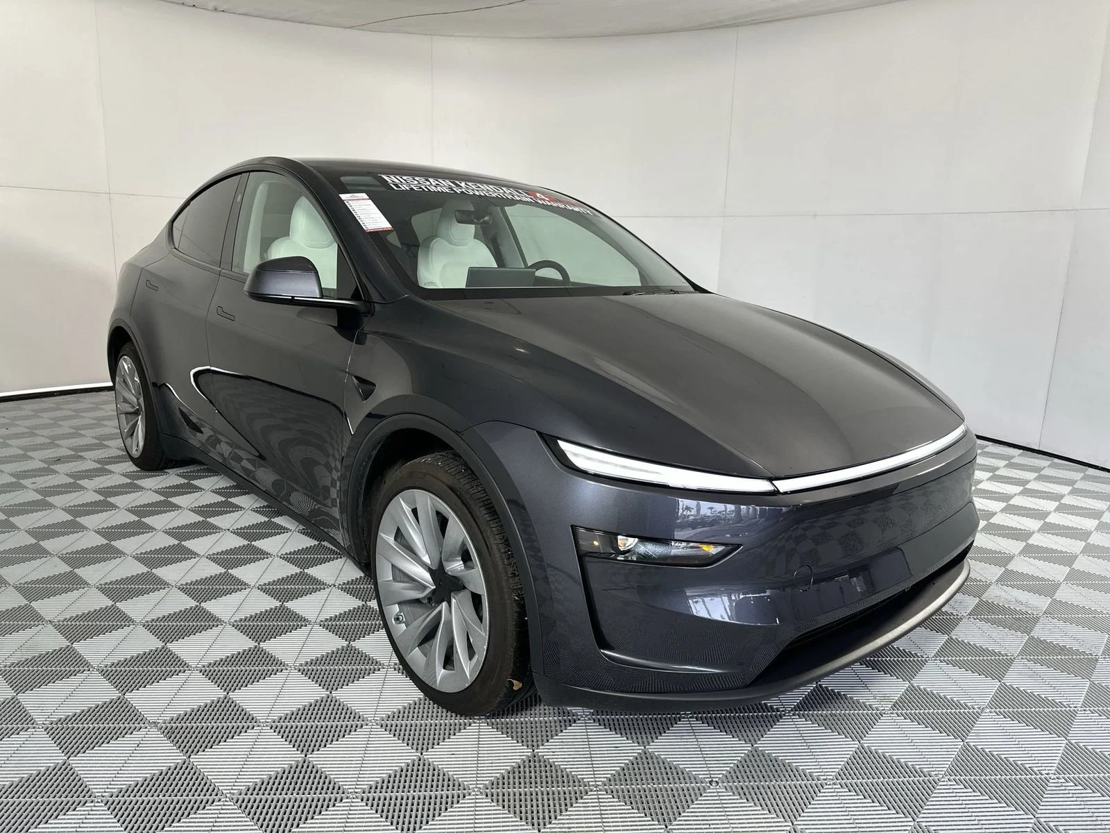 Used 2026 Tesla Model Y Standard with VIN 7SAYGDED6TA486031 for sale in Palmetto Bay, FL