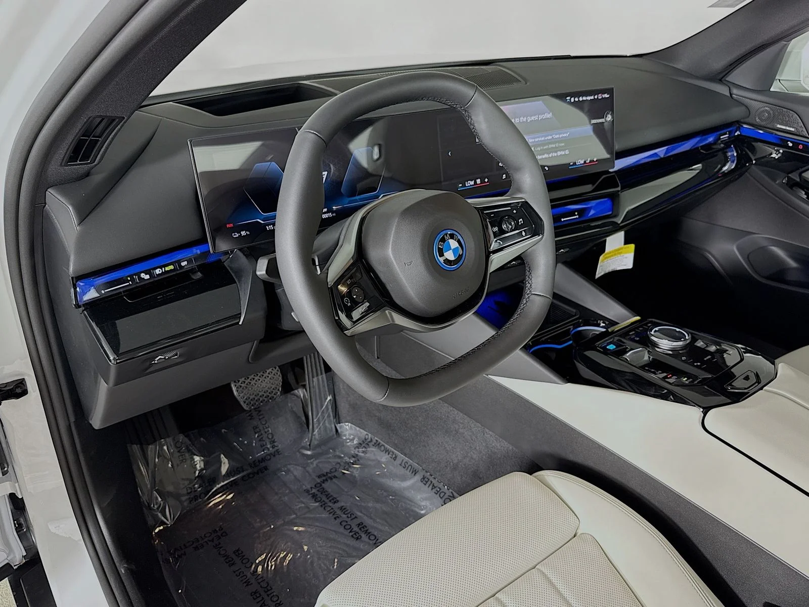 New 2026 Mineral White Metallic BMW eDrive40 image 9