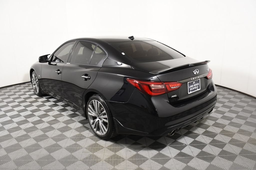 Used 2018 Black Obsidian INFINITI Sport image 4
