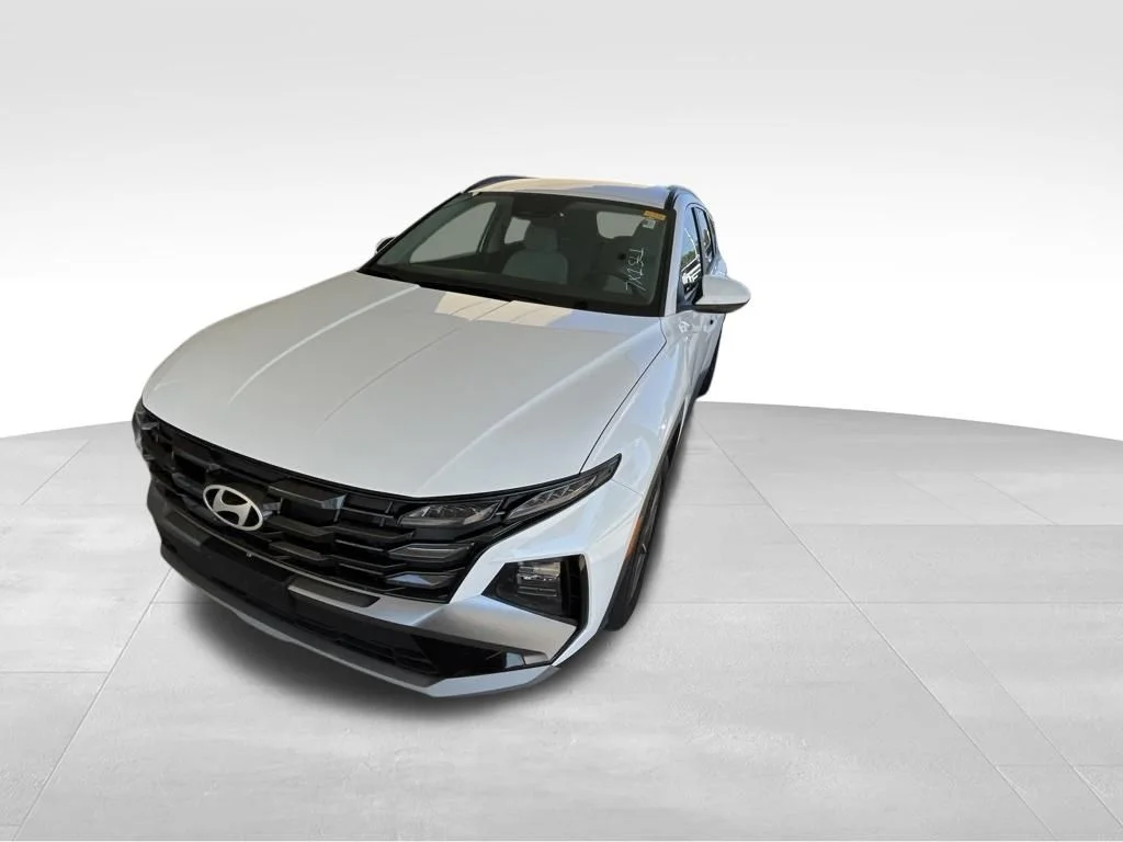 Used 2026 White Hyundai SEL Plus image 27