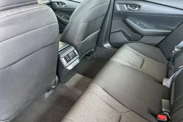 Certified Used 2025 Canyon River Blue Metallic Honda SE image 47
