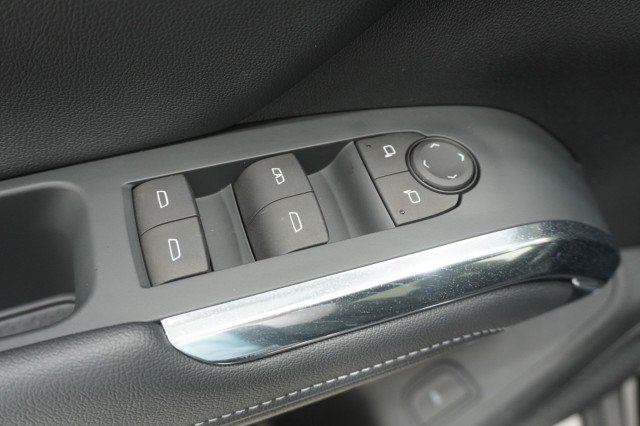 2025 Chevrolet Traverse LT - Photo 18