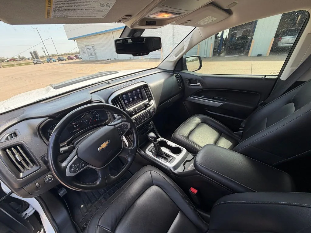 Used 2022 White Chevrolet ZR2 image 13