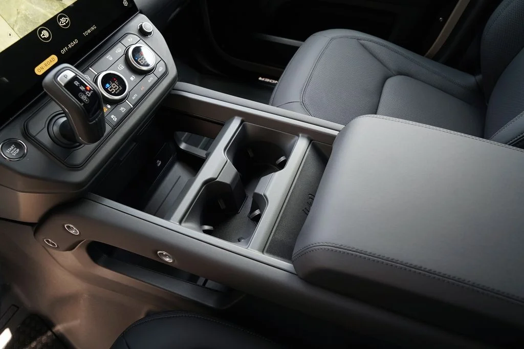 New 2026 Borasco Grey Land Rover X-Dynamic SE image 31