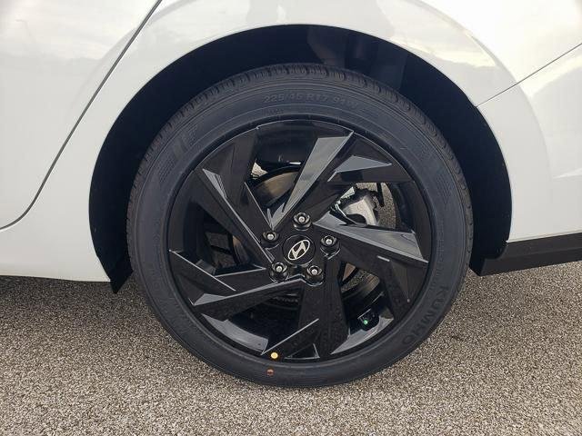 New 2026 White Hyundai SEL Sport image 20