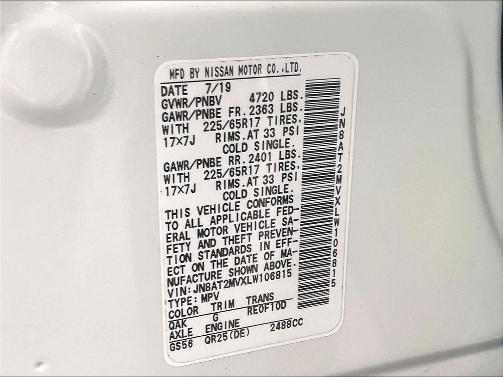 Used 2020 White Nissan S image 35