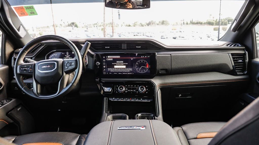 Used 2025 Summit White GMC AT4 image 15