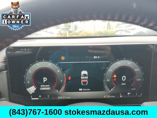 Used 2025 Black Nissan SR image 4